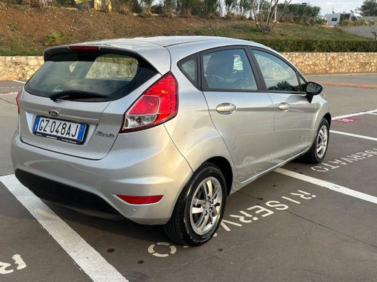 Ford Fiesta 1.0 80CV 5 porte (4)