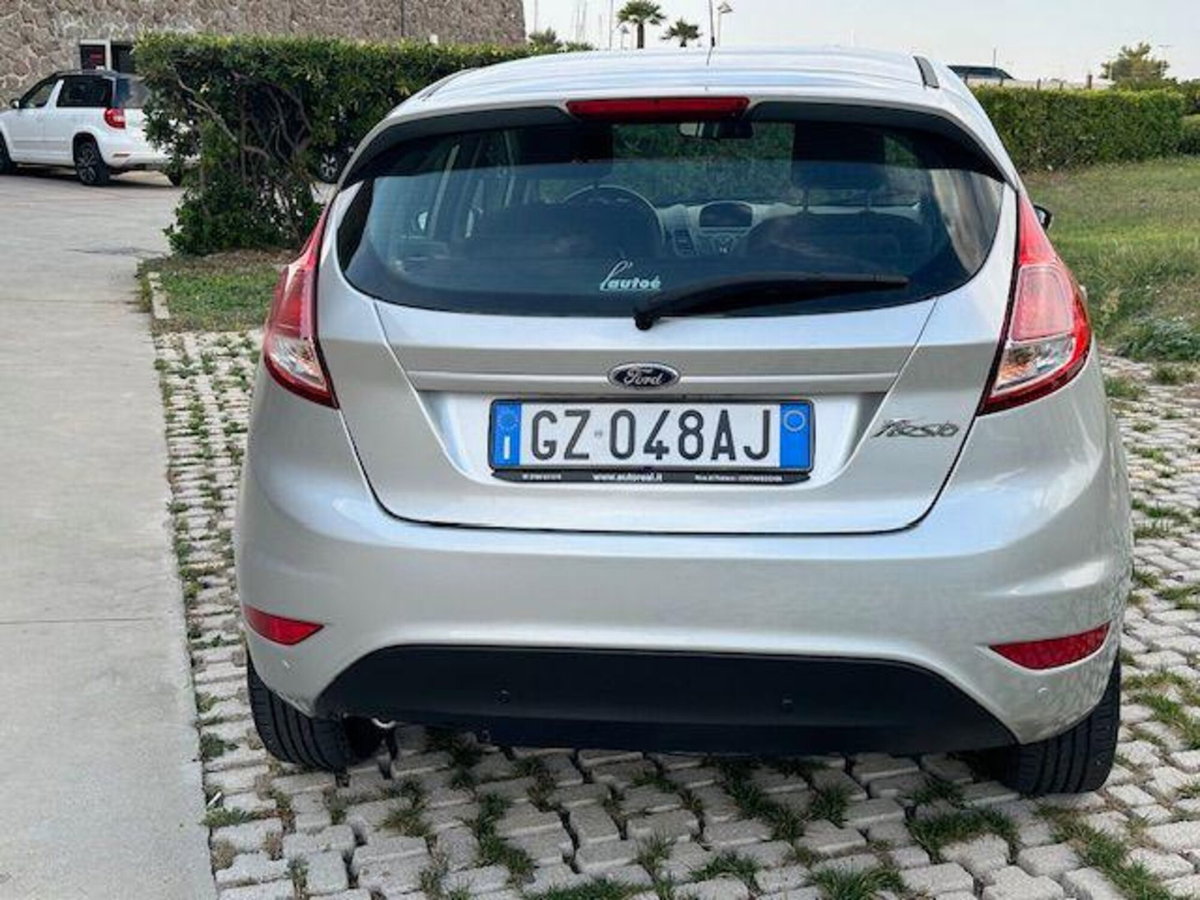 Ford Fiesta 1.0 80CV 5 porte (5)
