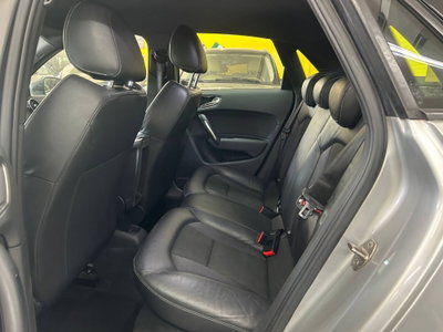 Audi A1 1.6 TDI 105 CV S line edition plus (8)