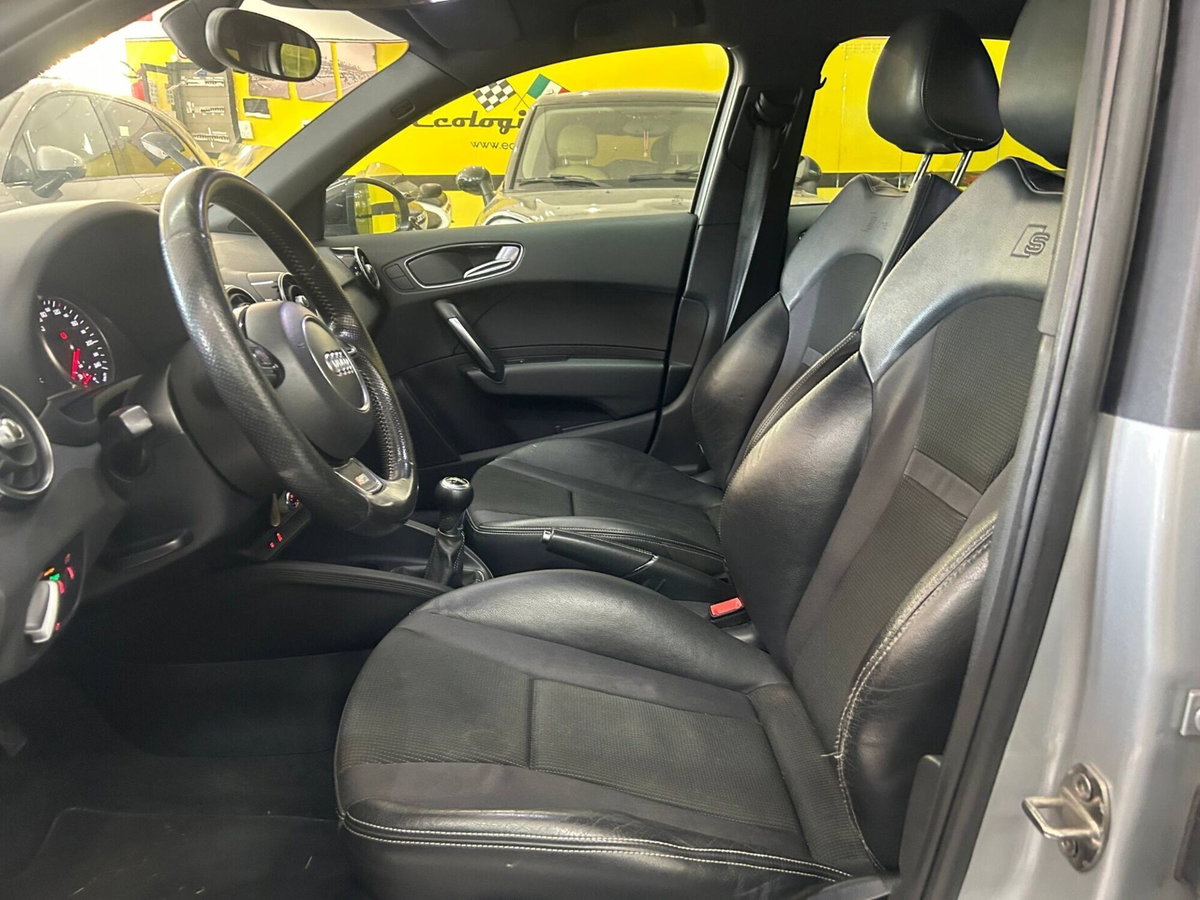 Audi A1 1.6 TDI 105 CV S line edition plus (9)