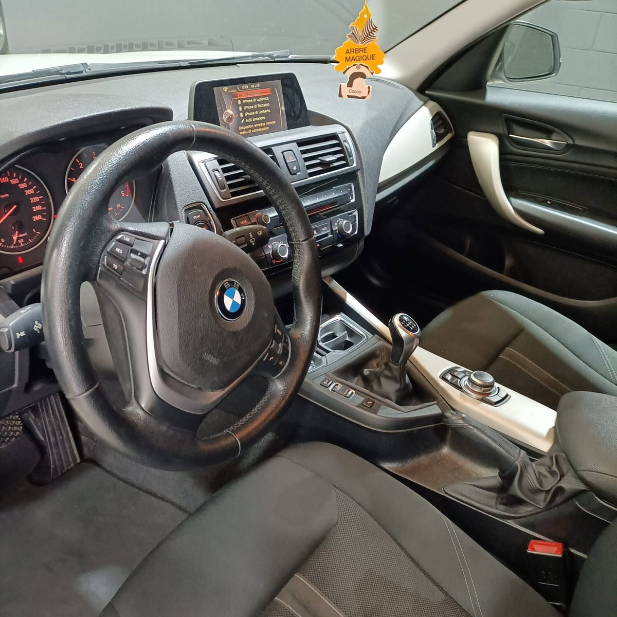 BMW Serie 1 116d 2.0 116CV cat 5 porte Attiva DPF (16)