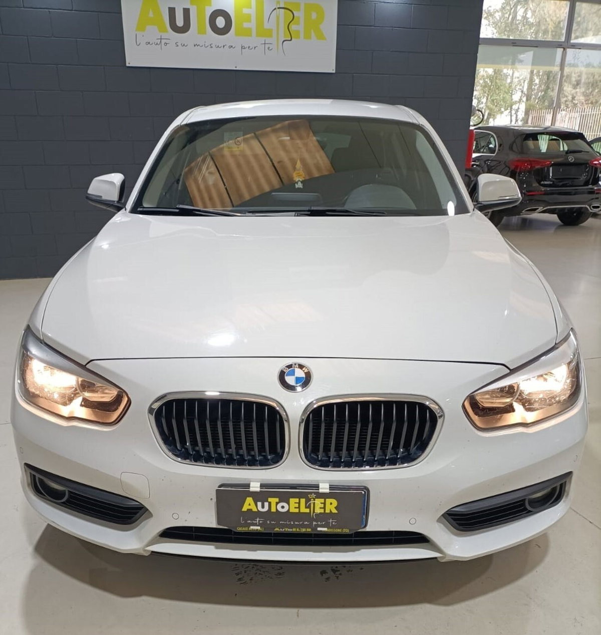 BMW Serie 1 116d 2.0 116CV cat 5 porte Attiva DPF (4)
