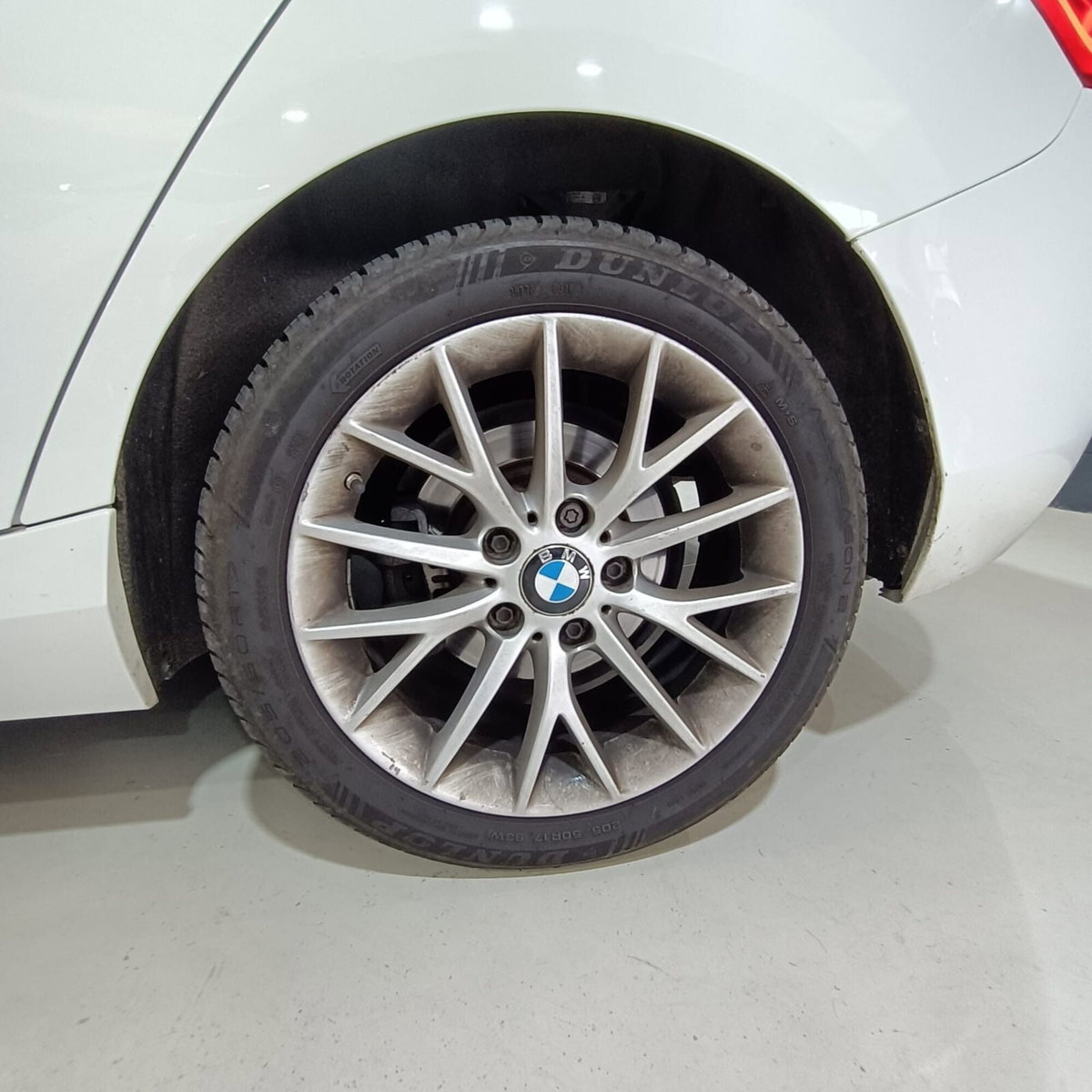 BMW Serie 1 116d 2.0 116CV cat 5 porte Attiva DPF (9)