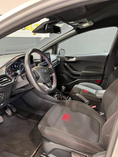 Ford Fiesta 1.0 Ecoboost Hybrid 125 CV DCT 5 porte ST-Line (15)
