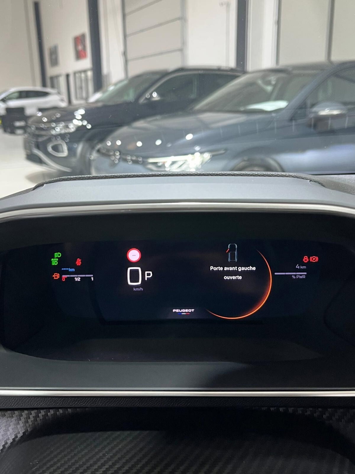 Peugeot 208 PureTech 100 Stop&Start 5 porte GT (19)