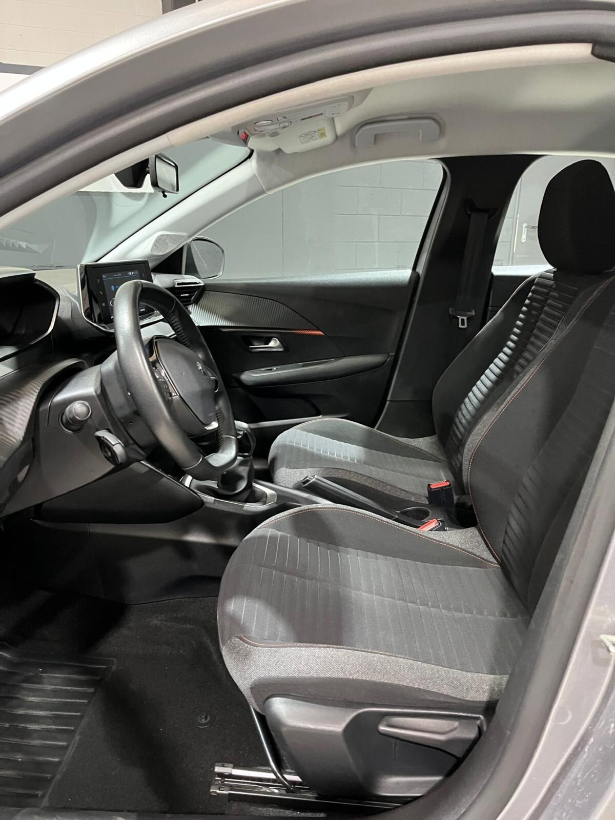 Peugeot 208 PureTech 75 Stop&Start 5 porte Active Pack (16)