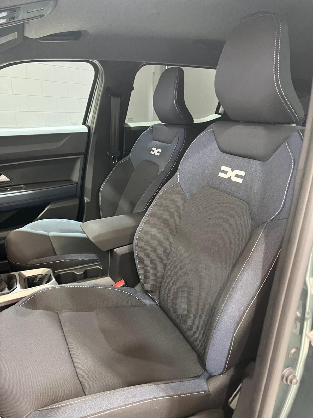 Dacia Duster 1.0 TCe GPL 4x2 Journey (18)