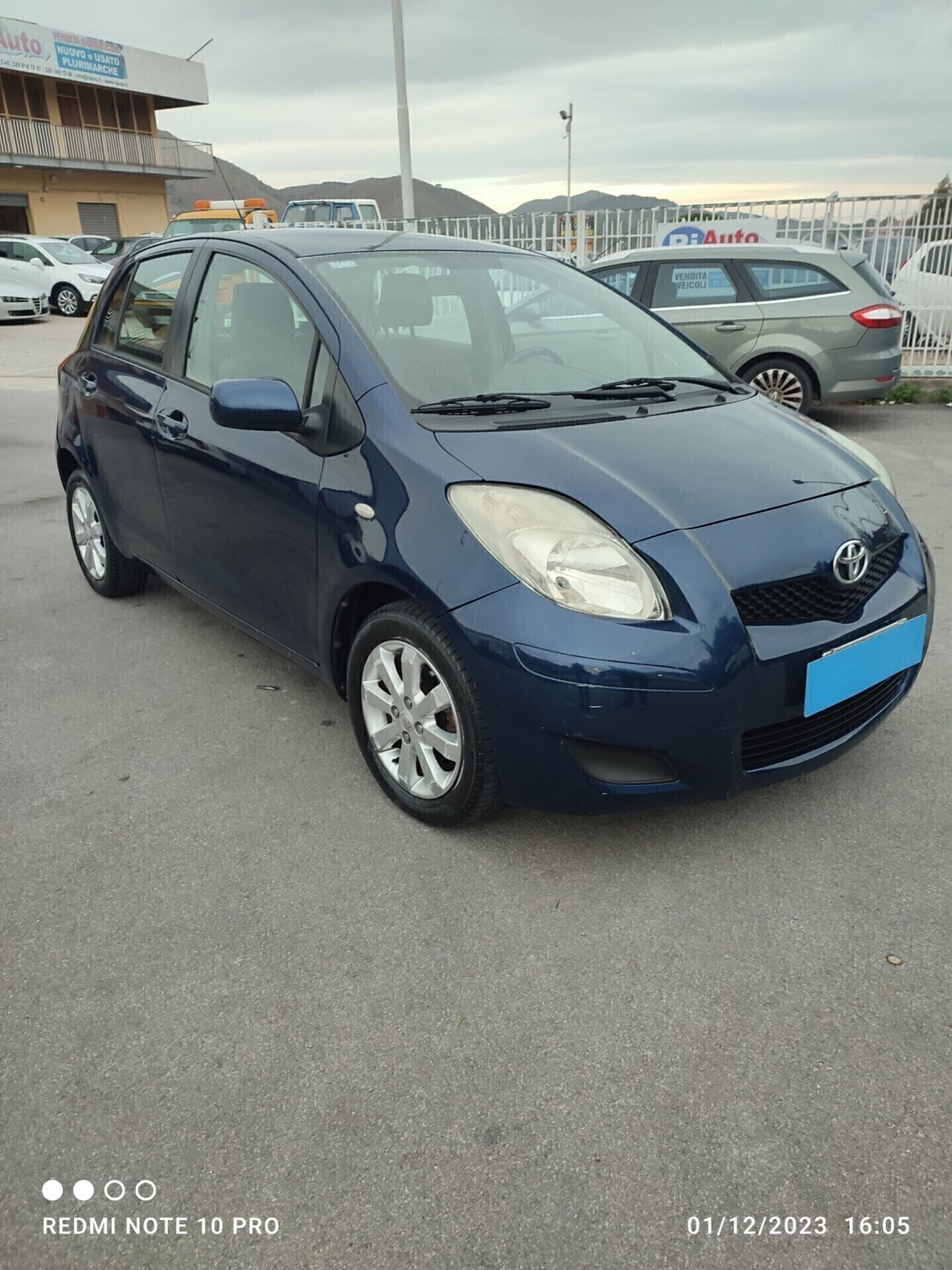 Toyota Yaris 1.D-4D 5 porte (3)
