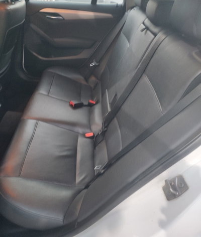 BMW X1 xDrive18d (10)
