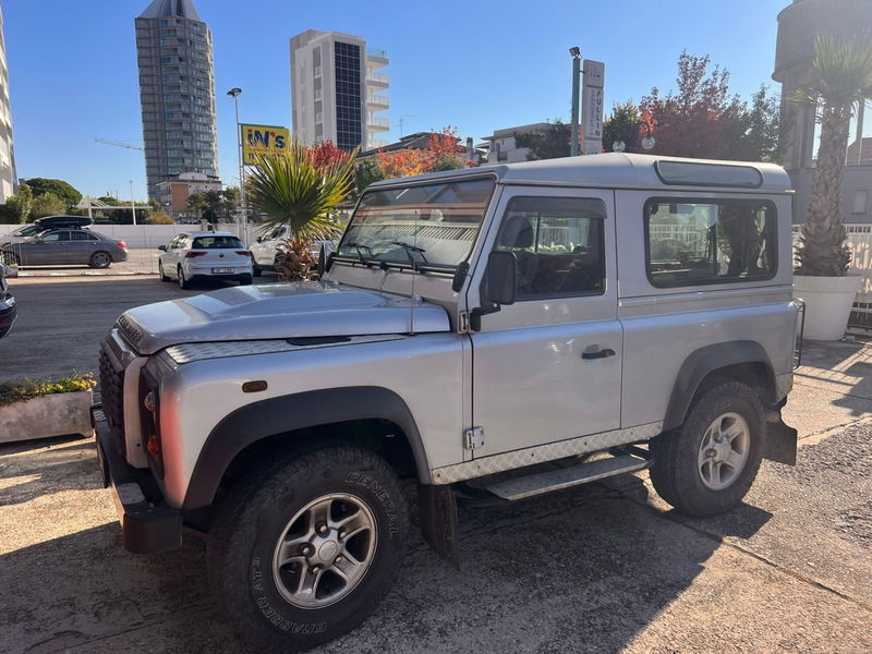Land Rover Defender 90 2.2 TD4 Pick Up E