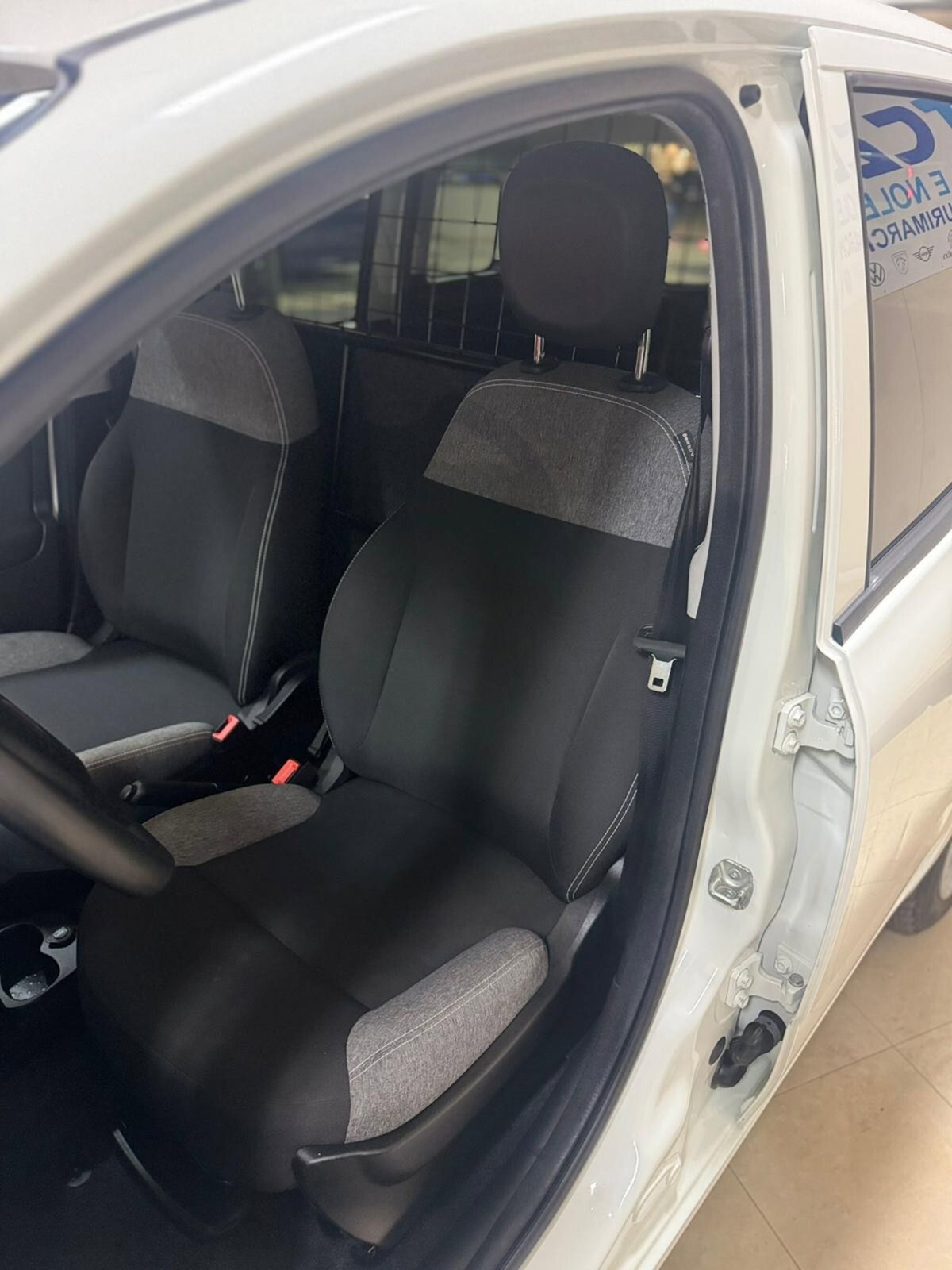 Fiat Panda van 1.0 hybrid Pop 70cv 2p.ti serie 4 E6d (13)