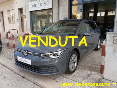 Volkswagen Golf 2.0 TDI 150 CV DSG SCR Life usata