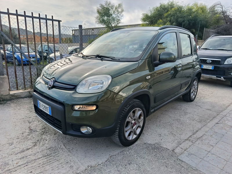 Fiat Panda 1.3 MJT 16V DPF 4x4 Climbing
