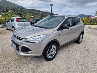 Ford Kuga 2.0 TDCi 140 CV 2WD DPF usata