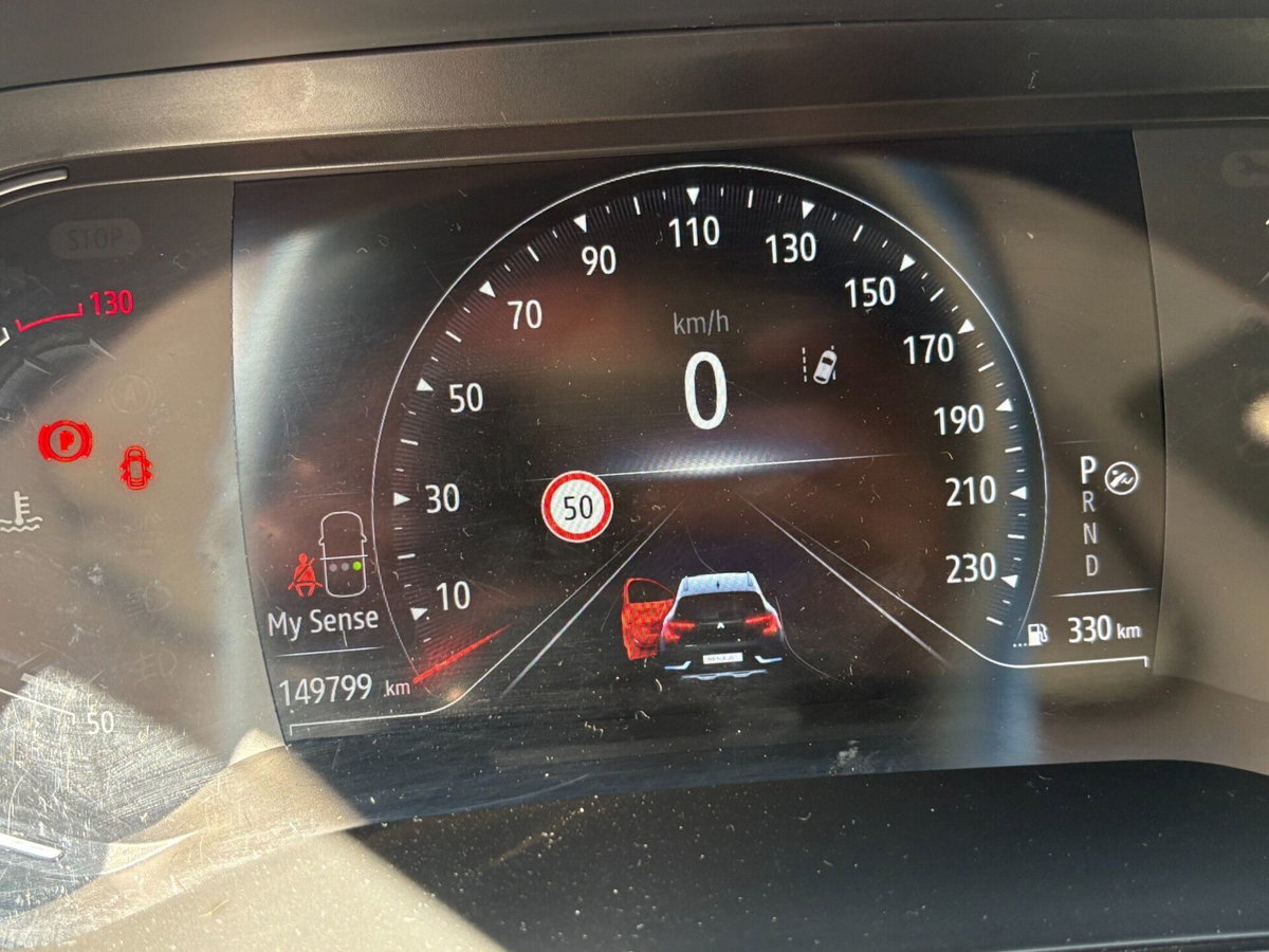 Renault Captur Blue dCi 115 CV EDC Zen (13)