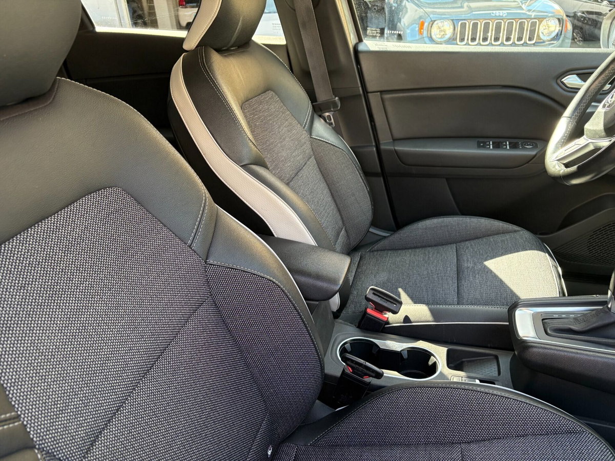Renault Captur Blue dCi 115 CV EDC Zen (8)