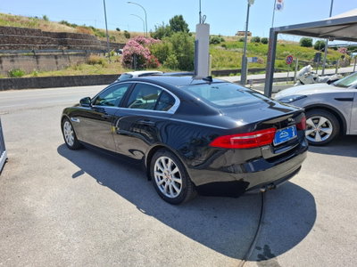 Jaguar XE 2.0 D Turbo 180CV aut. Prestige (4)