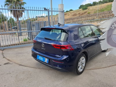 Volkswagen Golf 1.0 eTSI EVO DSG Life (4)