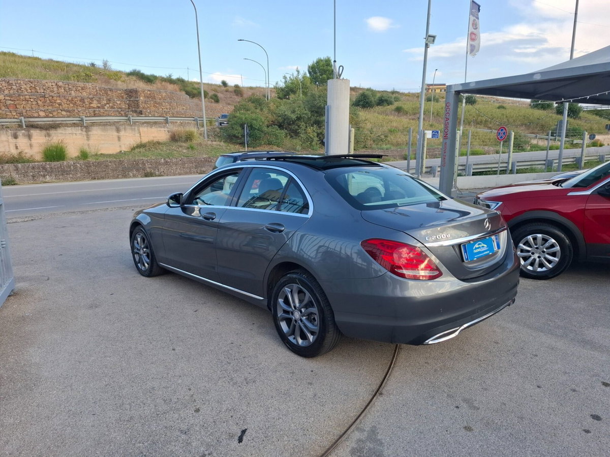 Mercedes-Benz Classe C 200 d Auto Sport Plus (3)