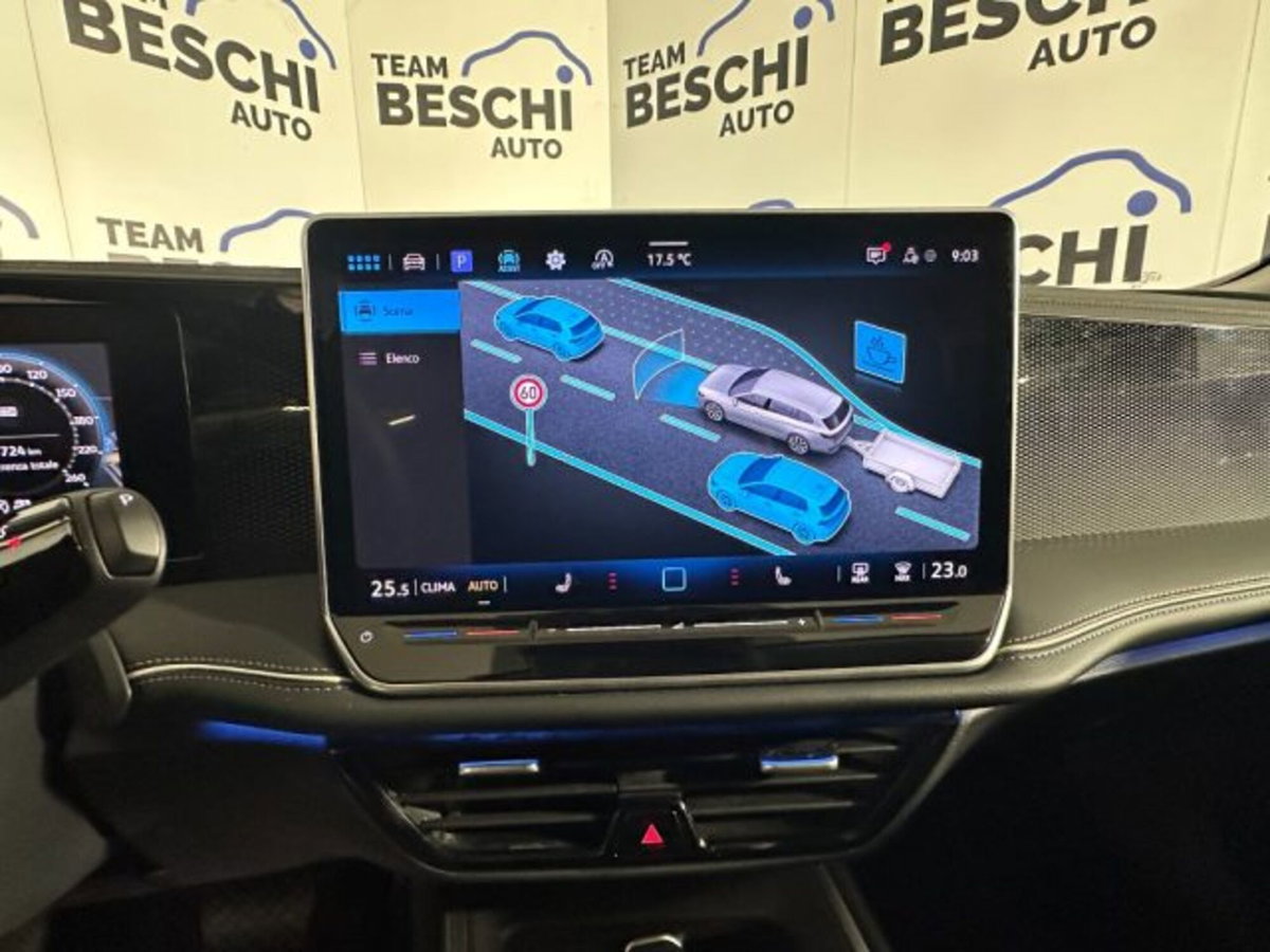 Volkswagen Passat 1.5 etsi act Business 150cv dsg (13)
