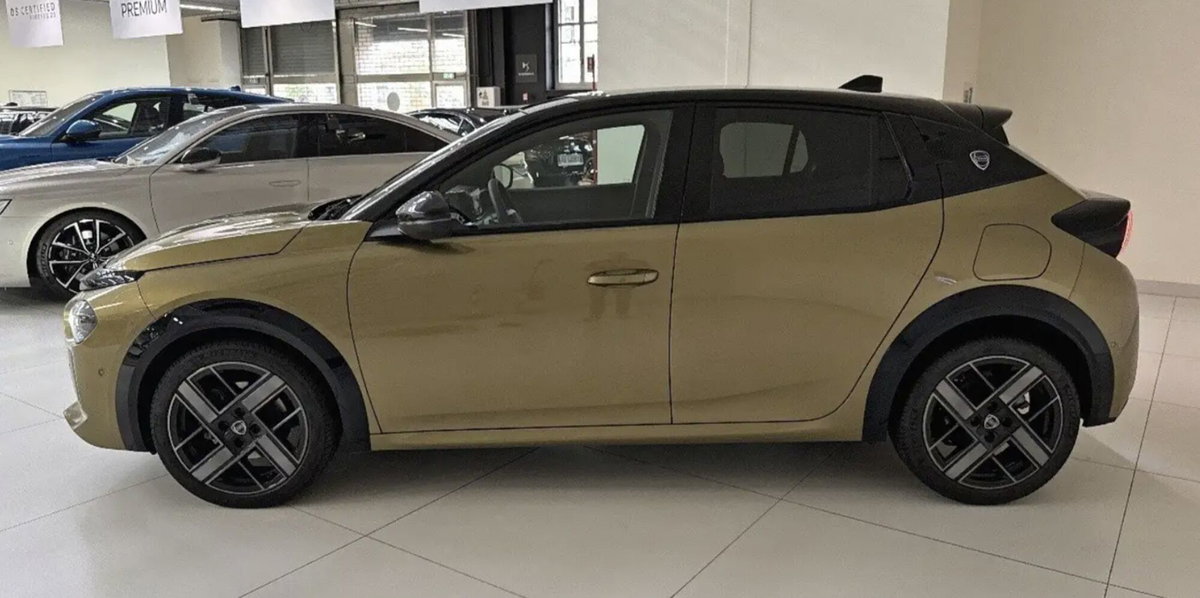 Lancia Ypsilon 51kWh LX (3)