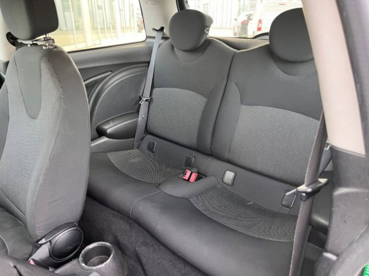 MINI Mini 1.4 16V One Chili (14)