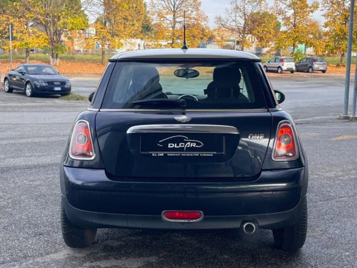 MINI Mini 1.4 16V One Chili (9)