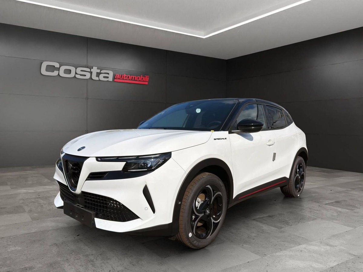 Alfa Romeo Junior 1.2 ibrida Speciale 145cv edct6 (2)