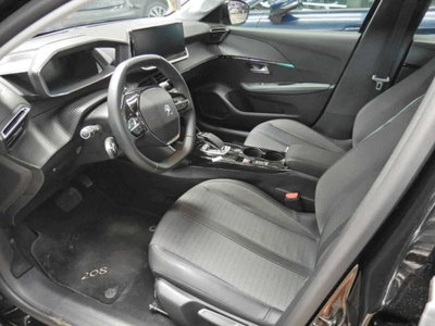 Peugeot 208 50 kWh Allure (11)