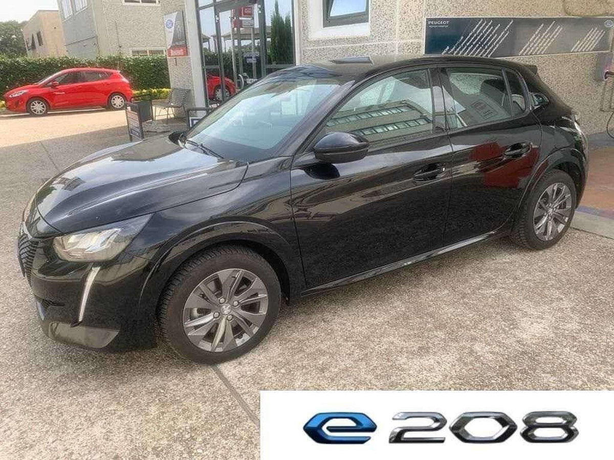 Peugeot 208 50 kWh Allure (6)
