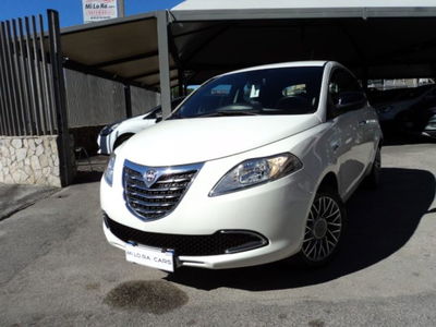 Lancia Ypsilon 1.2 69 CV 5 porte Gold usata