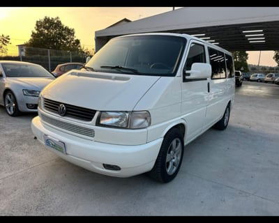 Volkswagen Veicoli Commerciali Transporter Furgone 2.5 TDI/150CV cat Multivan usato
