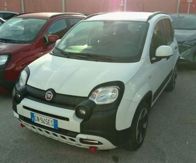 Fiat Panda Cross 1.0 firefly hybrid Cross s&s 70cv 5p.ti usata