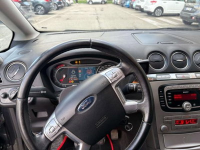 Ford S-Max 1.8 TDCi 125CV Titanium (10)