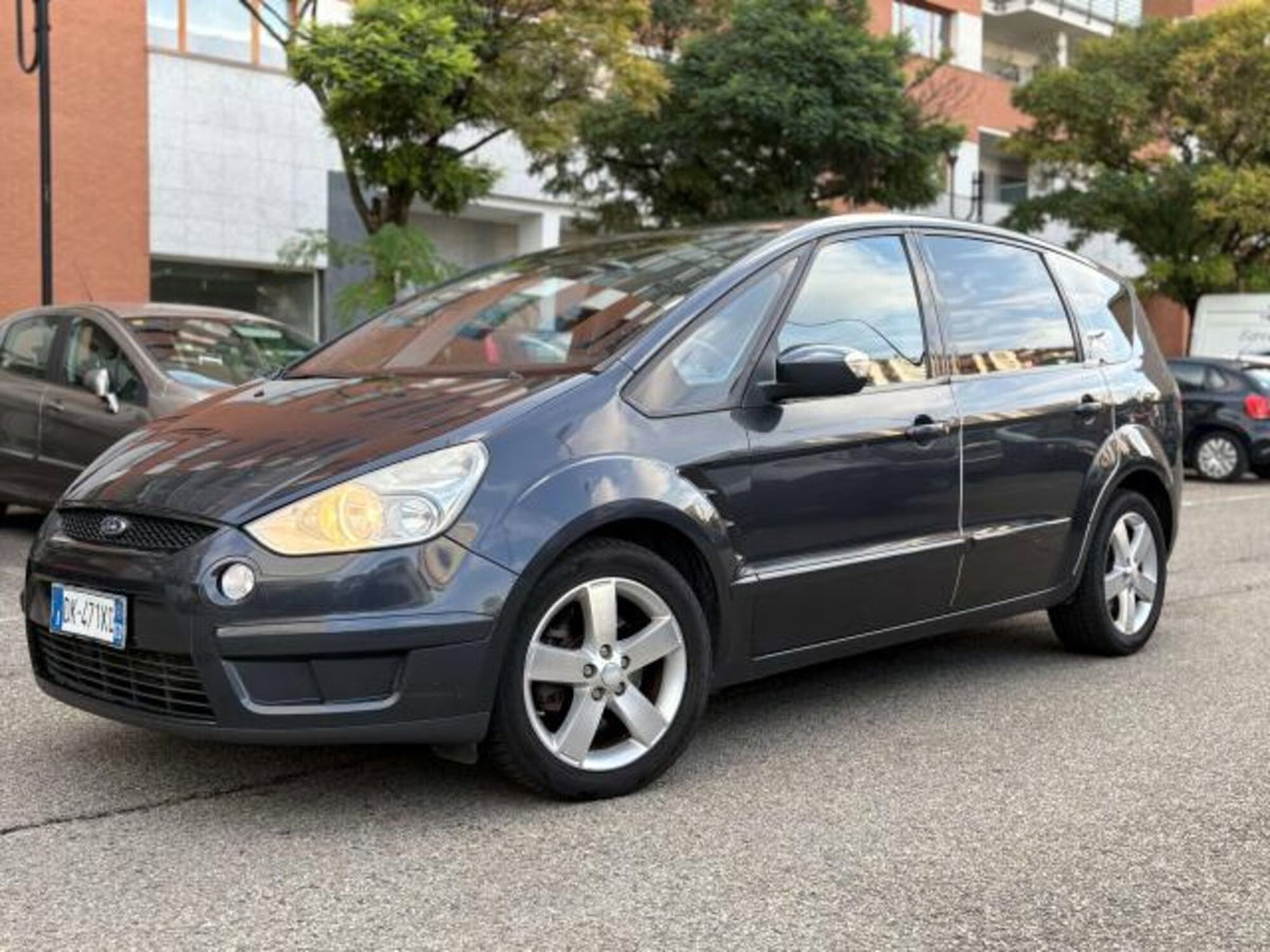 Ford S-Max 1.8 TDCi 125CV Titanium (8)