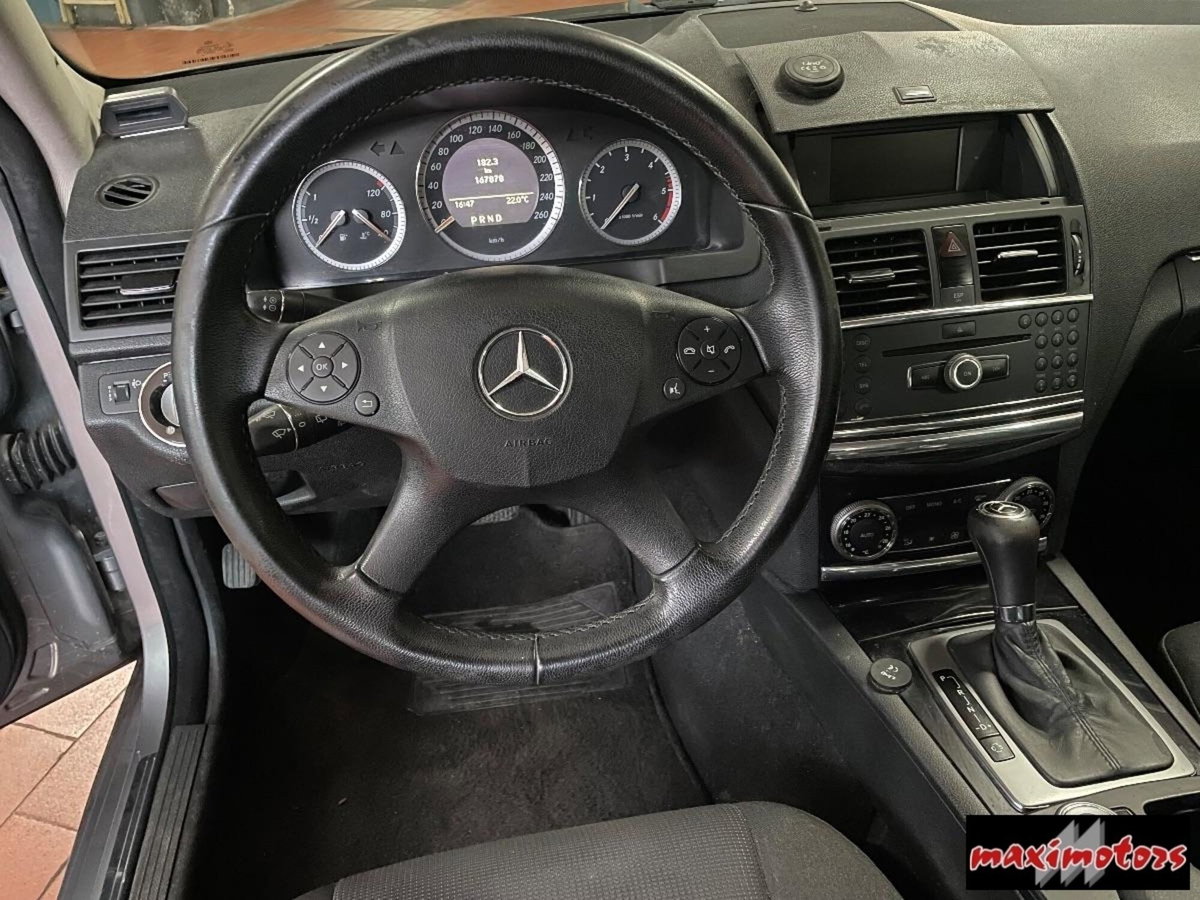 Mercedes-Benz Classe C Station Wagon 220 CDI Elegance (13)