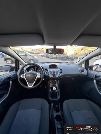 Ford Fiesta 1.4 TDCi 68CV 5 porte Titanium (15)