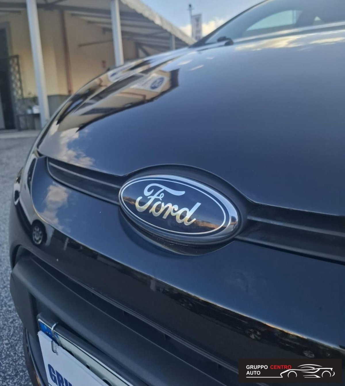 Ford Fiesta 1.4 TDCi 68CV 5 porte Titanium (9)