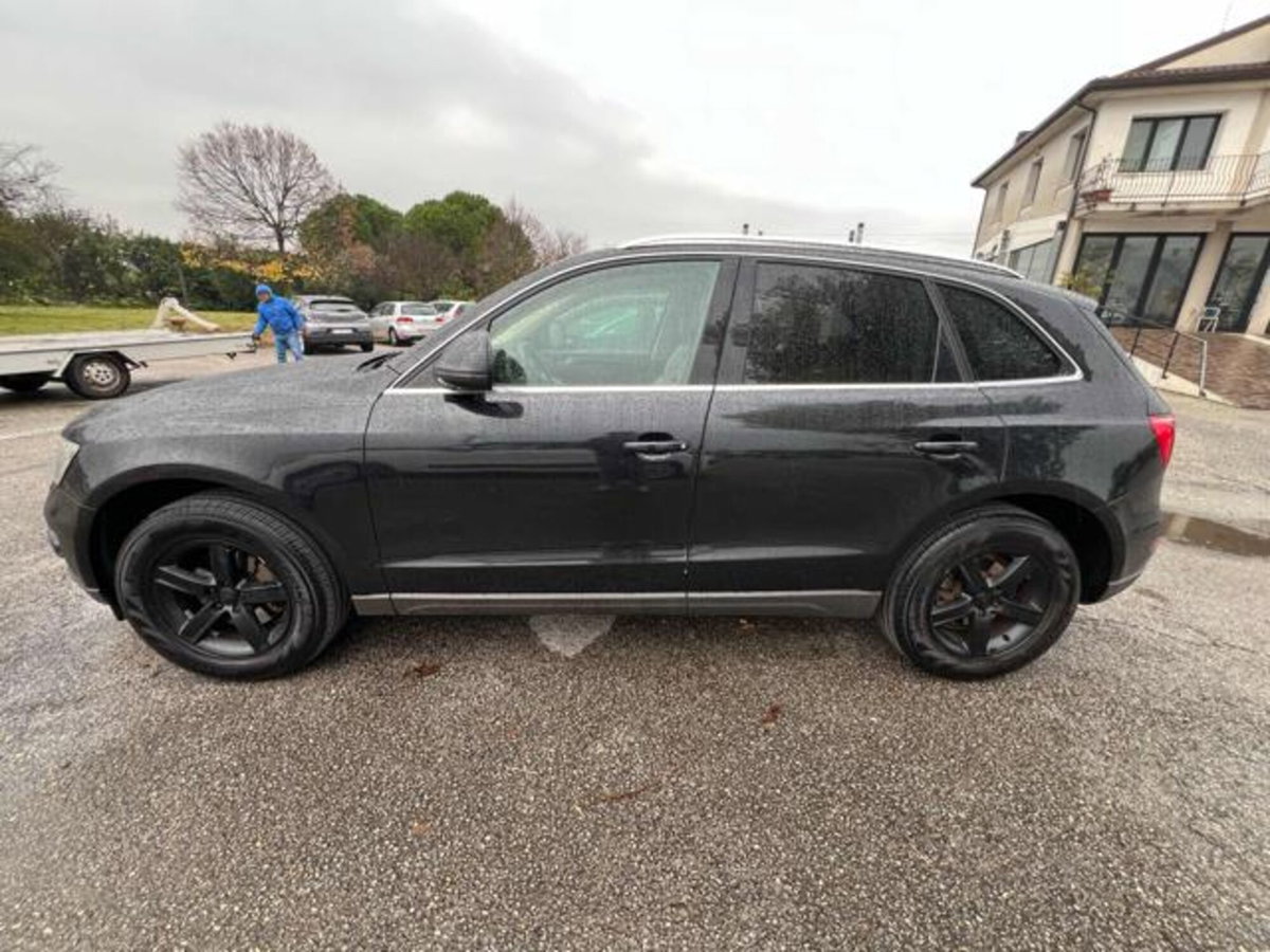 Audi Q5 2.0 TFSI 211 CV quattro S tronic (6)
