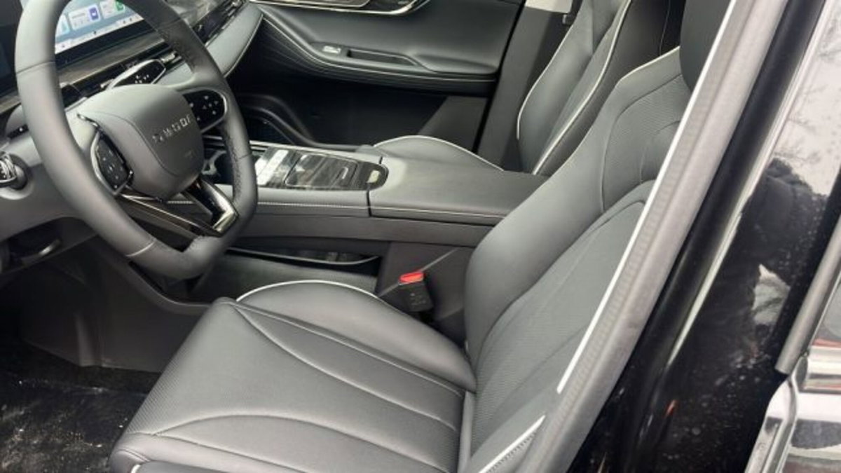 Omoda Omoda 5 SHS-H 1.5 tgdi hev Pure auto (8)