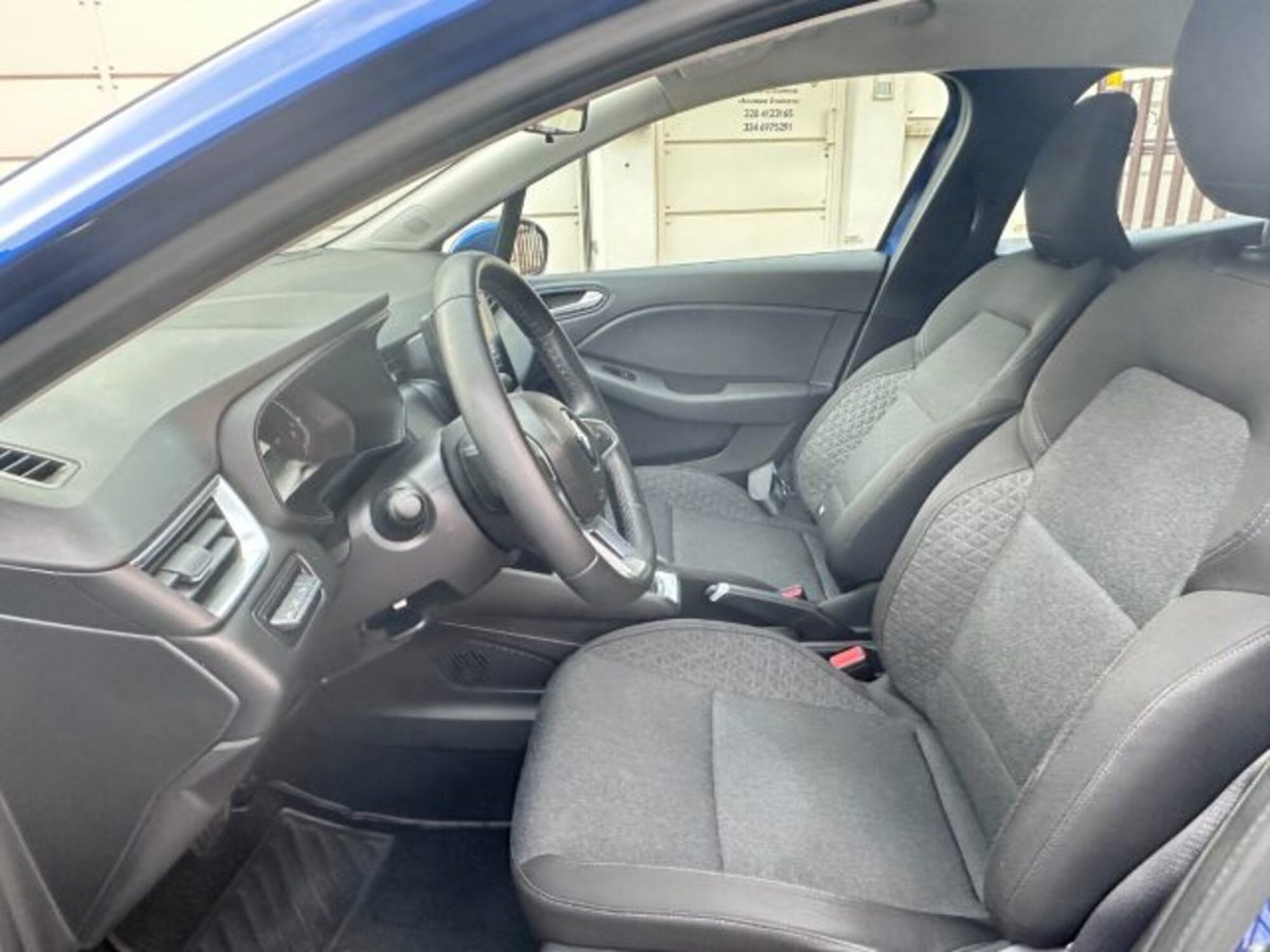 Renault Clio TCe 90 CV 5 porte Business (6)