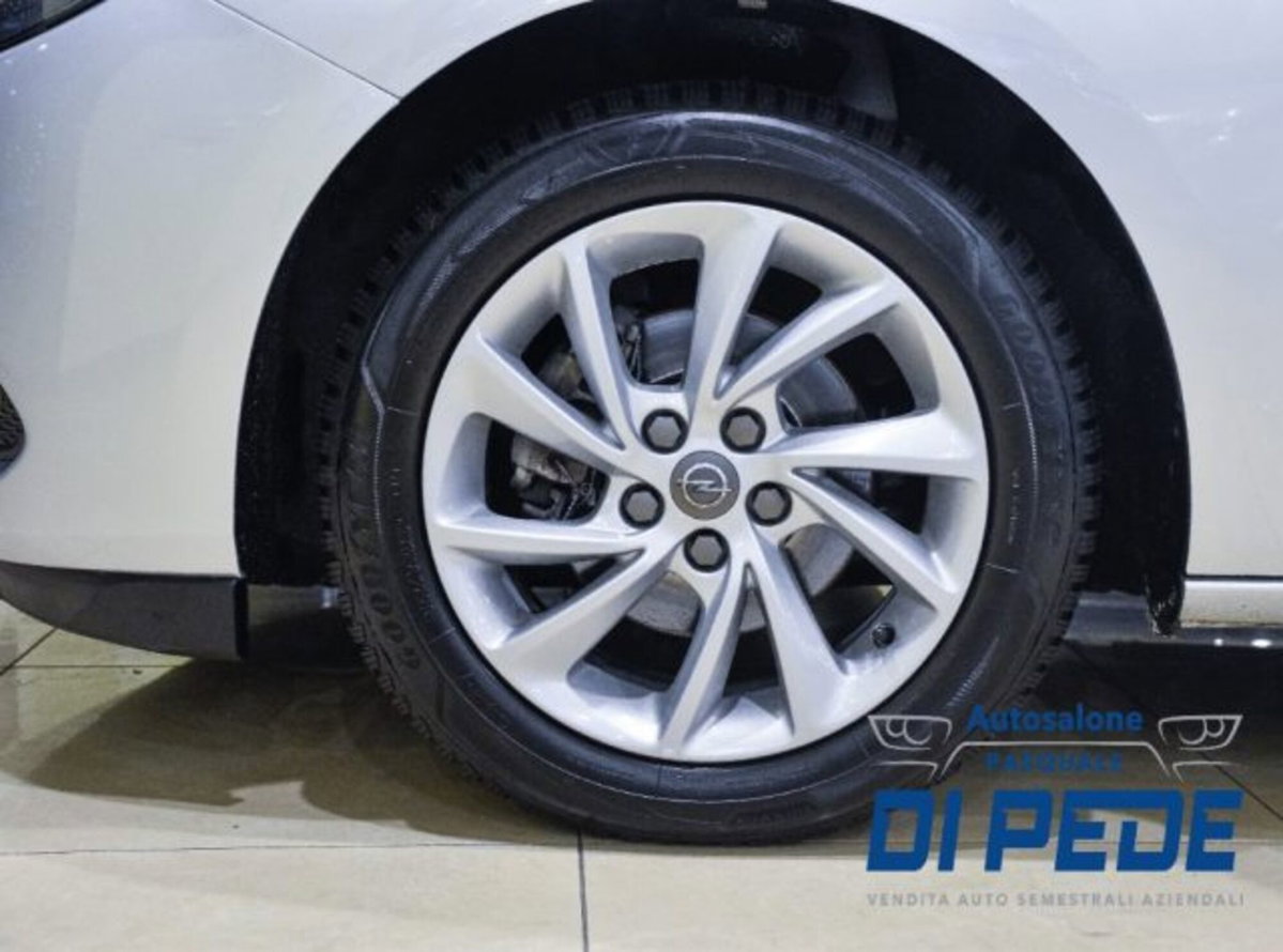 Opel Astra 1.6 CDTi 110CV Start&Stop 5 porte Business (10)