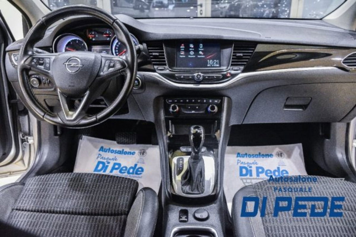Opel Astra 1.6 CDTi 110CV Start&Stop 5 porte Business (18)