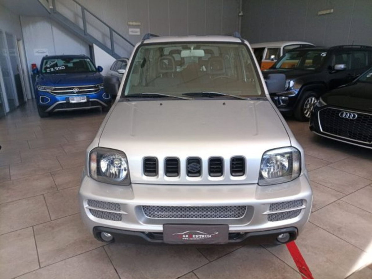 Suzuki Jimny 1.3i 16V cat 4WD JLX (2)