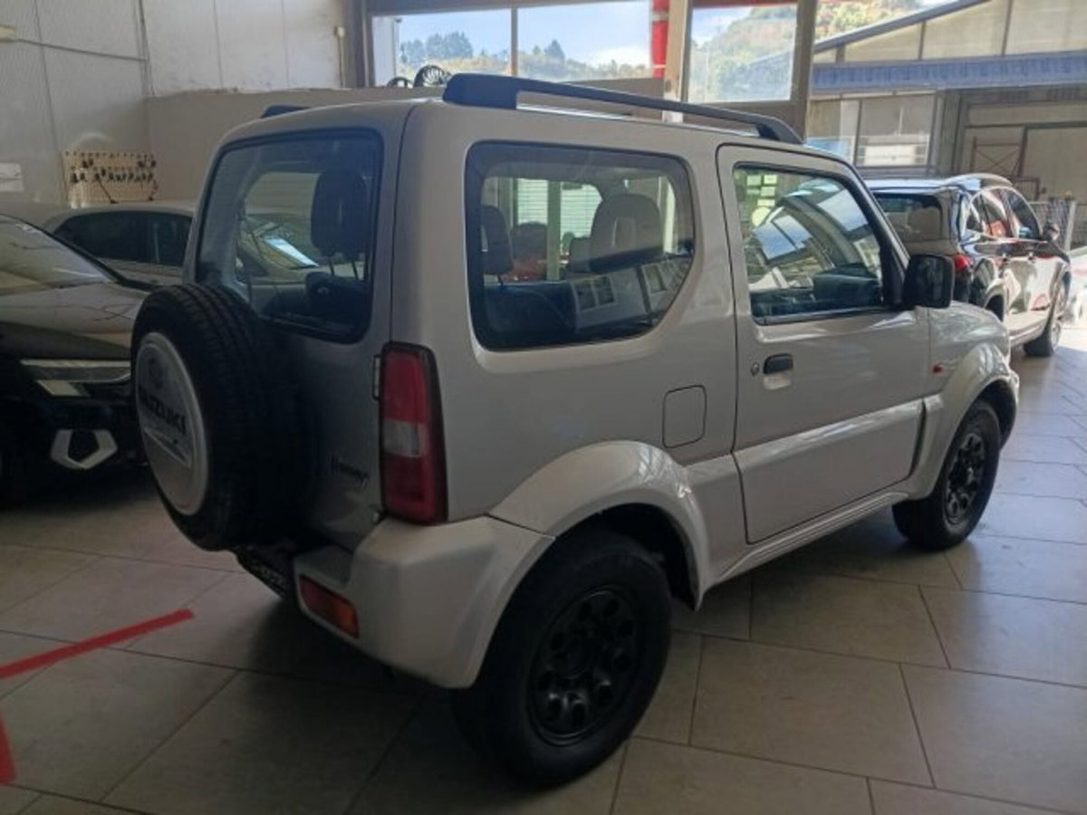 Suzuki Jimny 1.3i 16V cat 4WD JLX (4)