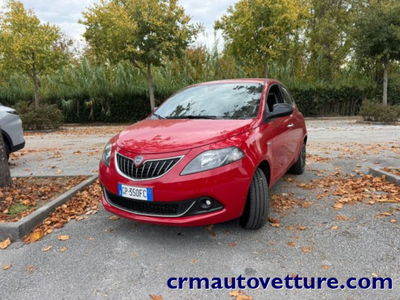 Lancia Ypsilon 1.0 FireFly 5 porte S&S Hybrid Gold Plus usata