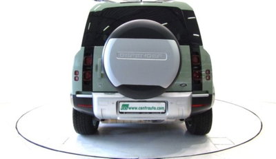 Land Rover Defender 110 2.0 Si4 PHEV 404 CV AWD Auto 75th Limited Edit. (4)