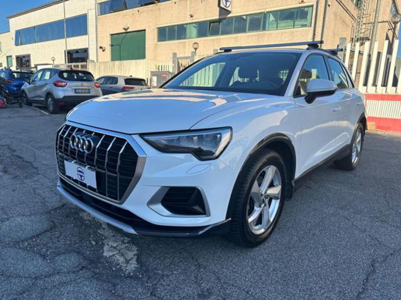 Audi Q3 35 TFSI Business