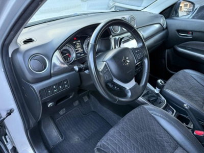 Suzuki Vitara 1.4 Hybrid Easy Top (12)
