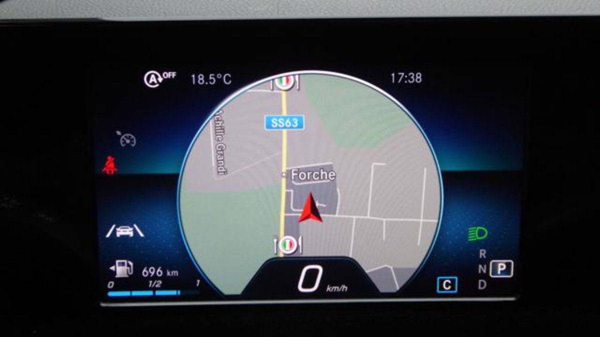 Mercedes-Benz Classe A 180 d Automatic Business (5)